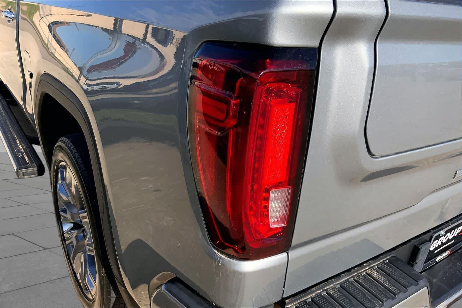 Used 2024 GMC Sierra 1500 Denali w/ Denali Reserve Package AWD/4WD image 27