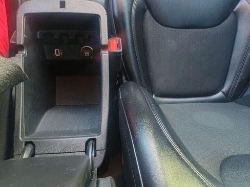 Used 2020 Jeep Cherokee Latitude Plus image 25