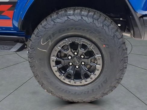 New 2025 Ford Bronco Raptor image 9
