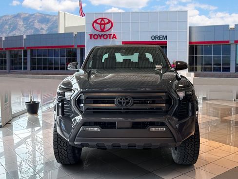 New 2026 Toyota Tacoma SR5 AWD/4WD image 2