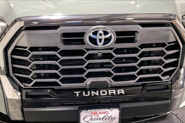 Used 2024 Toyota Tundra Platinum w/ TRD Off-Road Package AWD/4WD image 30