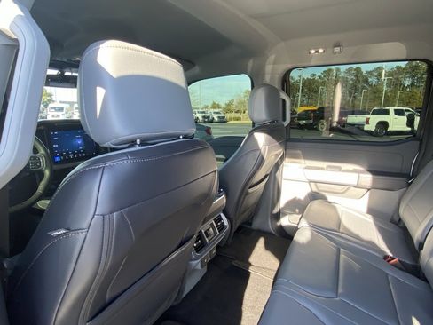 Certified 2025 Ford F150 Lariat w/ Equipment Group 501A Mid image 22