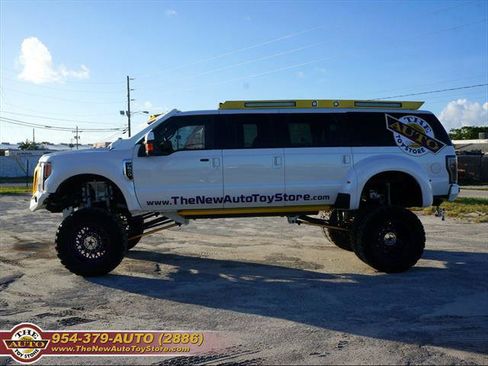 Used 2002 Ford Excursion Limited image 4