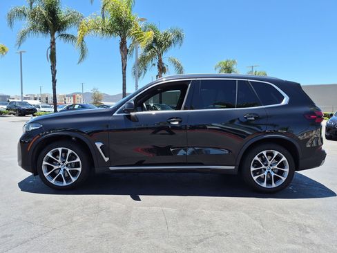 Used 2024 BMW X5 xDrive40i w/ Parking Assistance Package AWD/4WD image 7