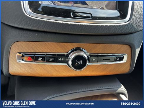 Used 2025 Volvo XC90 T8 Plus w/ Protection Package Premier AWD/4WD image 30
