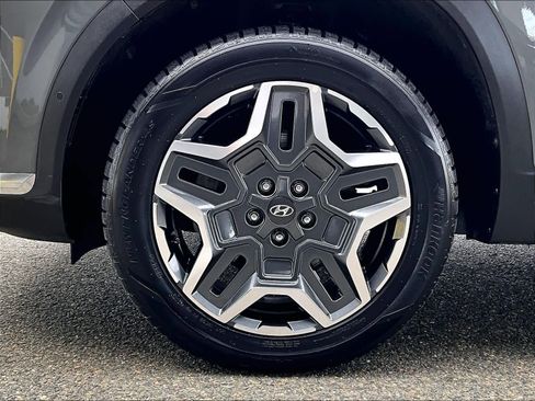 Used 2022 Hyundai Santa Fe Limited image 7