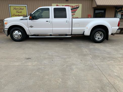 Used 2011 Ford F350 Lariat w/ Lariat Interior Pkg RWD image 5