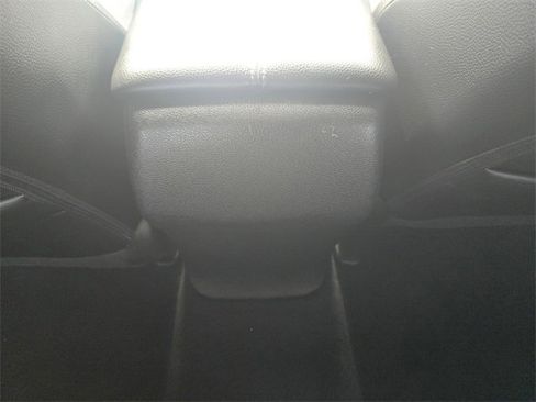 Used 2016 Honda Accord Touring image 10