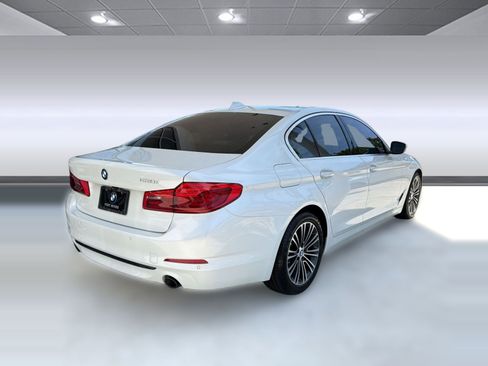 Used 2019 BMW 530i w/ Convenience Package RWD image 9