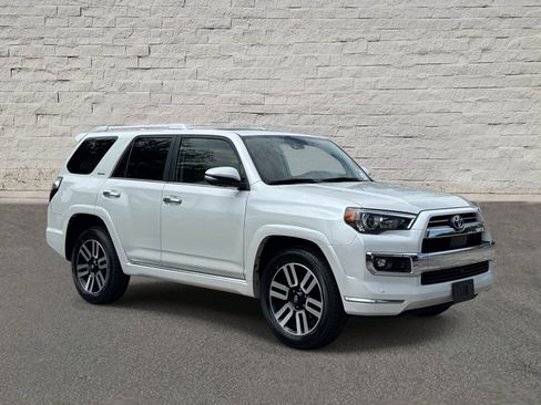 Used 2024 Toyota 4Runner Limited RWD image 6