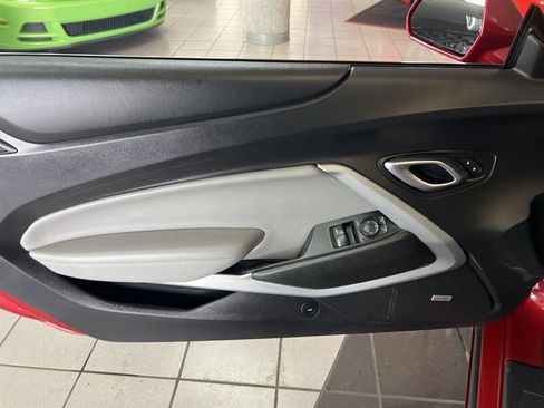 Used 2016 Chevrolet Camaro LT w/ RS Package image 18