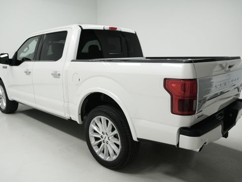Used 2019 Ford F150 Limited w/ Trailer Tow Package image 5