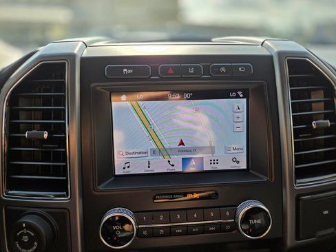 Used 2019 Ford Expedition Platinum RWD image 24