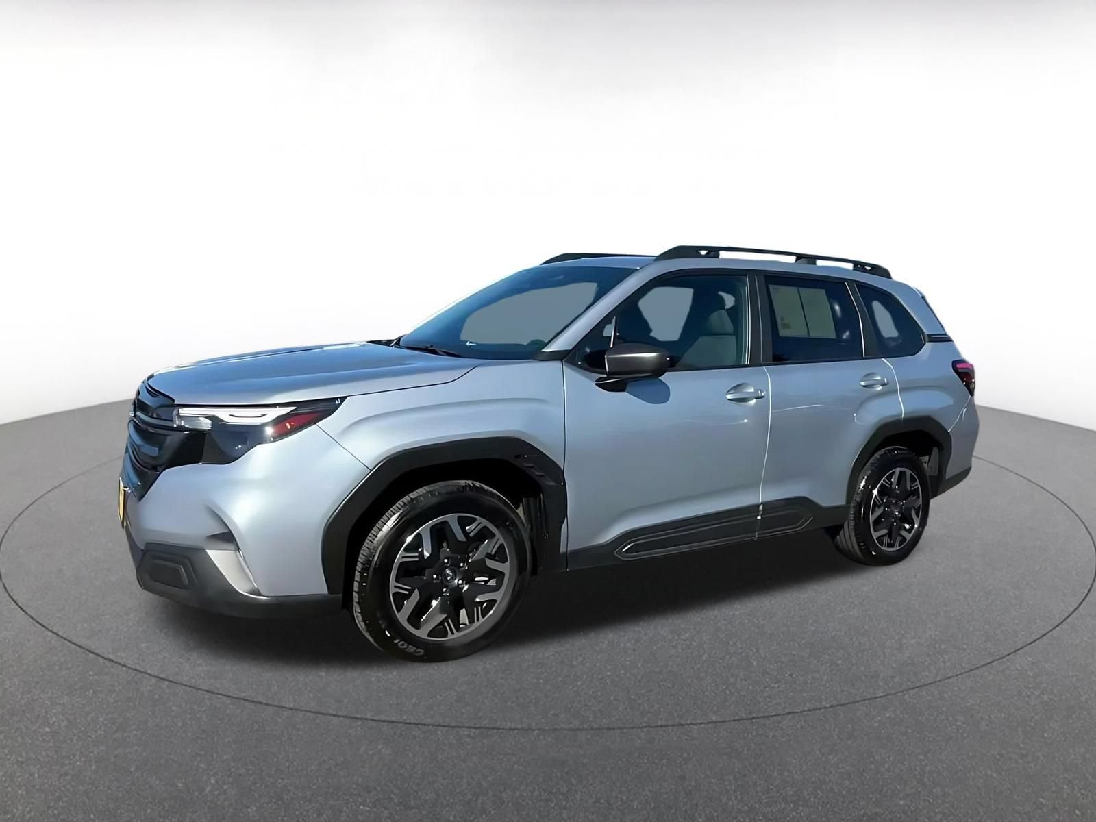 Used 2025 Subaru Forester Premium AWD/4WD image 7