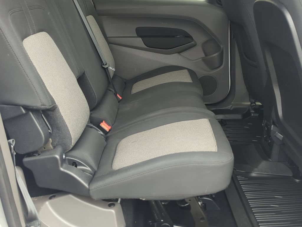 Used 2021 Ford Transit Connect XL FWD image 25