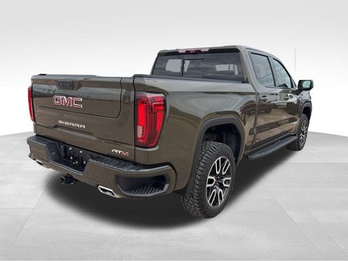 Used 2023 GMC Sierra 1500 AT4 w/ AT4 Premium Package AWD/4WD image 5