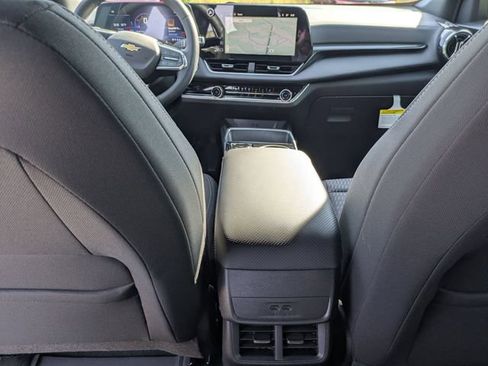 New 2026 Chevrolet Equinox LT w/ Safety and Technology Package FWD image 27