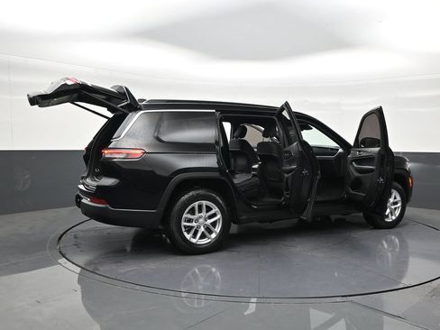 Used 2025 Jeep Grand Cherokee L Laredo w/ Luxury Tech Group I AWD/4WD image 28
