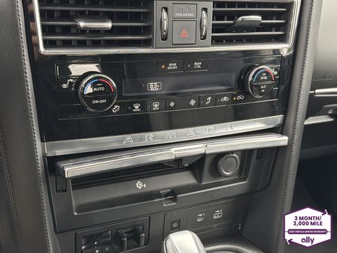Used 2021 Nissan Armada SV AWD/4WD image 24