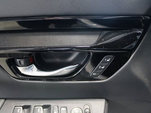 Used 2025 Honda CR-V Sport Touring image 12