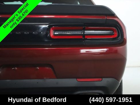 Used 2022 Dodge Challenger R/T w/ Blacktop Package RWD image 42