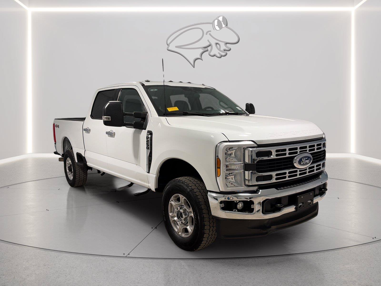 Used 2025 Ford F250 XLT w/ Snow Plow Prep Package AWD/4WD image 7