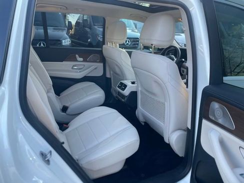 Certified 2022 Mercedes-Benz GLS 450 4MATIC image 24