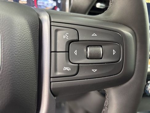 Used 2025 GMC Sierra 1500 Elevation AWD/4WD image 14