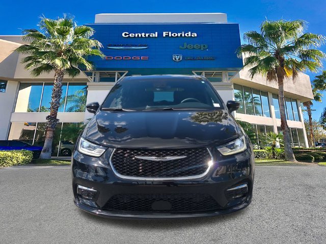 Certified 2026 Chrysler Pacifica Select FWD image 3