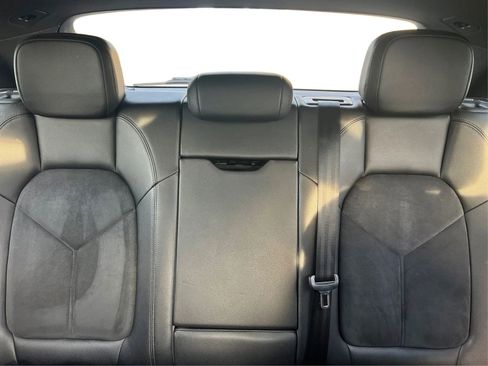 Used 2018 Porsche Macan Sport Edition image 15