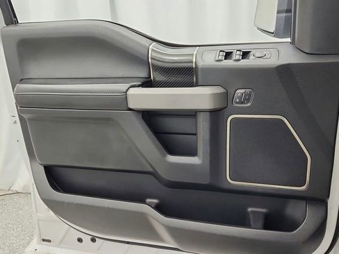 Used 2018 Ford F150 Raptor w/ Equipment Group 802A Luxury image 16