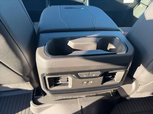 New 2026 GMC Sierra 2500 AT4 w/ AT4 Premium Plus Package image 13