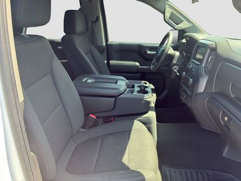 Used 2022 Chevrolet Silverado 1500 Custom Trail Boss w/ LPO, Dark Essentials Package AWD/4WD image 23