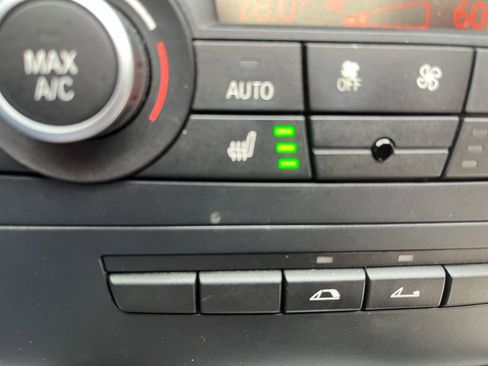 Used 2013 BMW 128i Convertible image 15