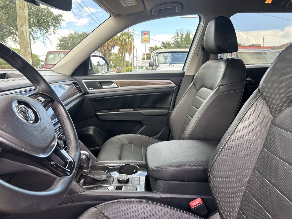 Used 2019 Volkswagen Atlas SEL Premium AWD/4WD image 17