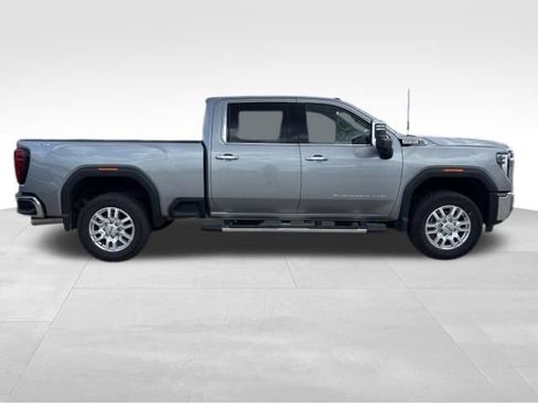 Used 2024 GMC Sierra 2500 SLT w/ Max Trailering Package AWD/4WD image 6