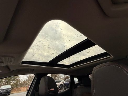 New 2026 Nissan Kicks SR w/ SR Premium Package image 13