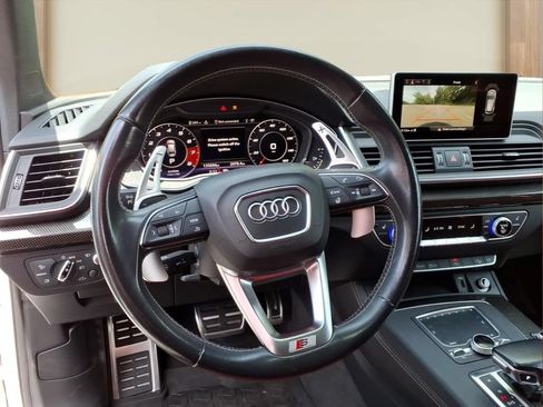 Used 2018 Audi SQ5 Prestige w/ Prestige Package AWD/4WD image 3