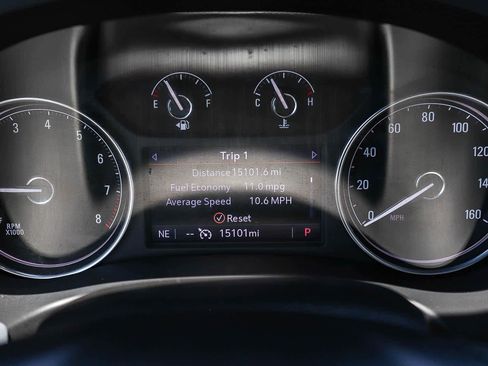 Used 2023 Buick Enclave Essence FWD image 29