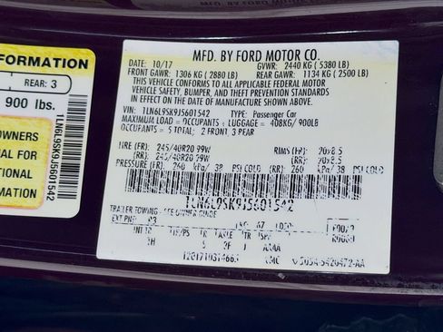 Used 2018 Lincoln Continental Select FWD image 38