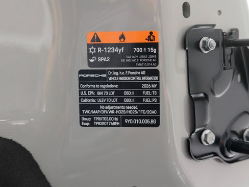 New 2026 Porsche Cayenne E-Hybrid Coupe image 41