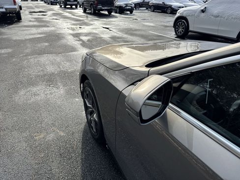 New 2026 BMW i5 eDrive40 image 6