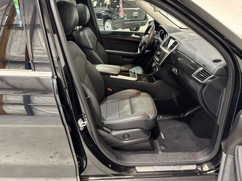 Used 2016 Mercedes-Benz GL 450 4MATIC image 57