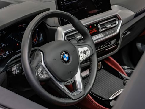 Used 2025 BMW X4 xDrive30i image 20