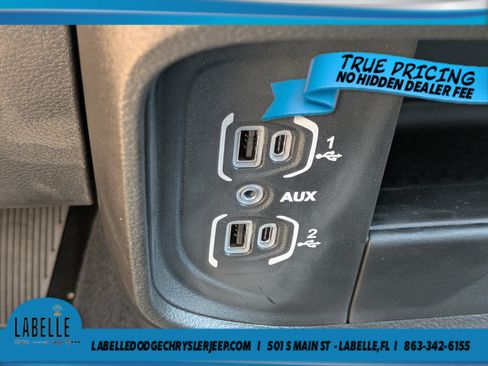 Used 2024 RAM 2500 Big Horn AWD/4WD image 25