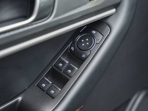 Used 2025 Ford Explorer ST-Line w/ ST-Line Street Pack AWD/4WD image 48