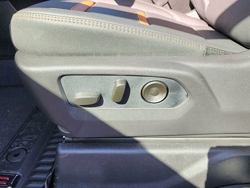 New 2026 GMC Sierra 2500 AT4 w/ AT4 Premium Plus Package image 19