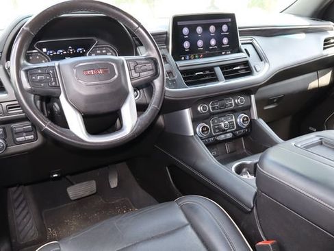 Used 2021 GMC Yukon SLT w/ Rear Media and Nav Package RWD image 5