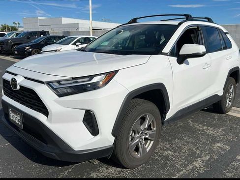 Certified 2024 Toyota RAV4 XLE image 1