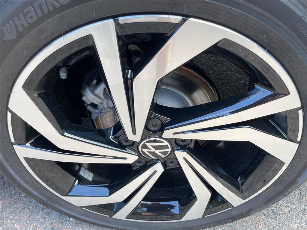 New 2026 Volkswagen Jetta SEL FWD image 19